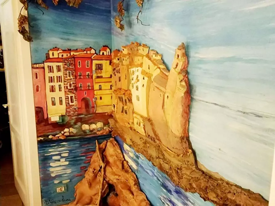 Immagine 35 di Casa indipendente in vendita  a Lerici