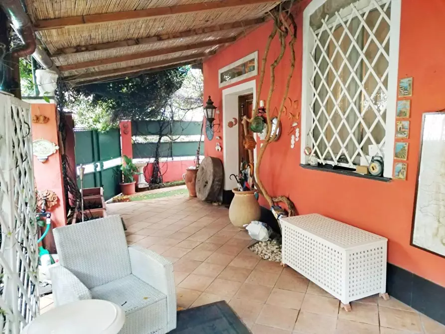 Immagine 18 di Casa indipendente in vendita  a Lerici