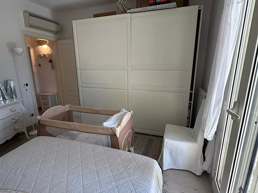 Immagine 15 di Villetta a schiera in vendita  a Forte Dei Marmi