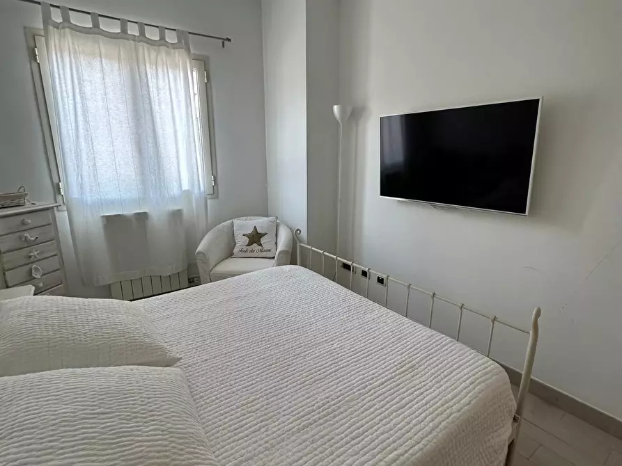 Immagine 17 di Villetta a schiera in vendita  a Forte Dei Marmi