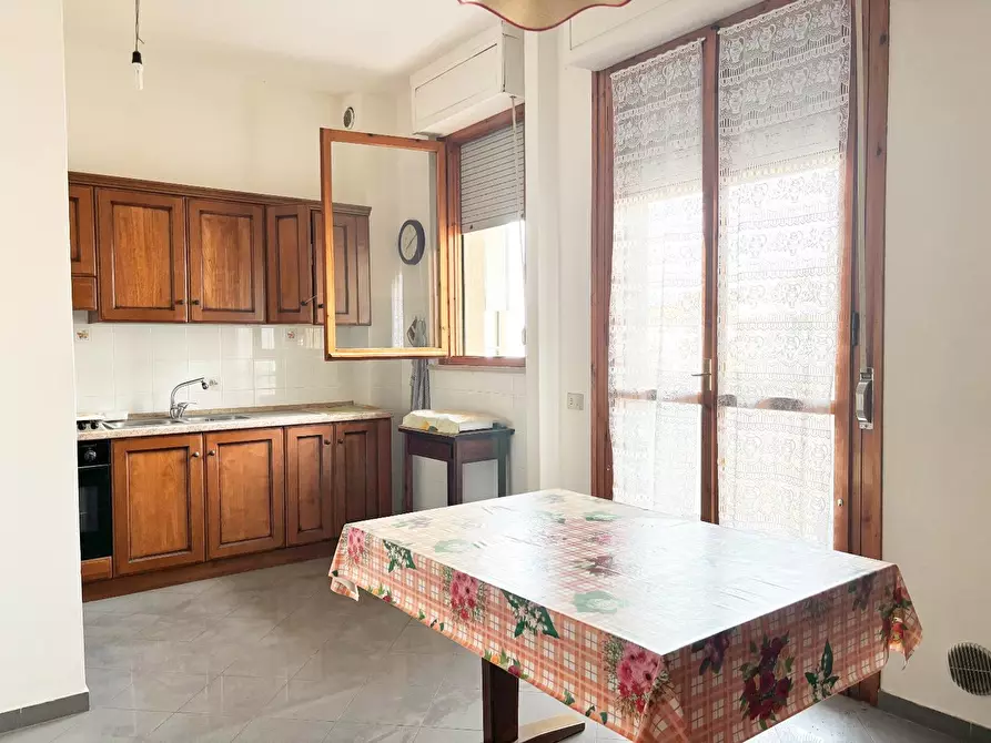 Immagine 19 di Appartamento in vendita  a Empoli