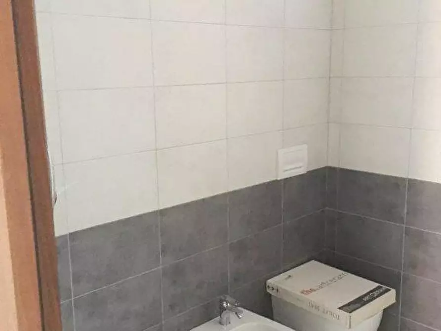 Immagine 10 di Appartamento in vendita  a Lerici