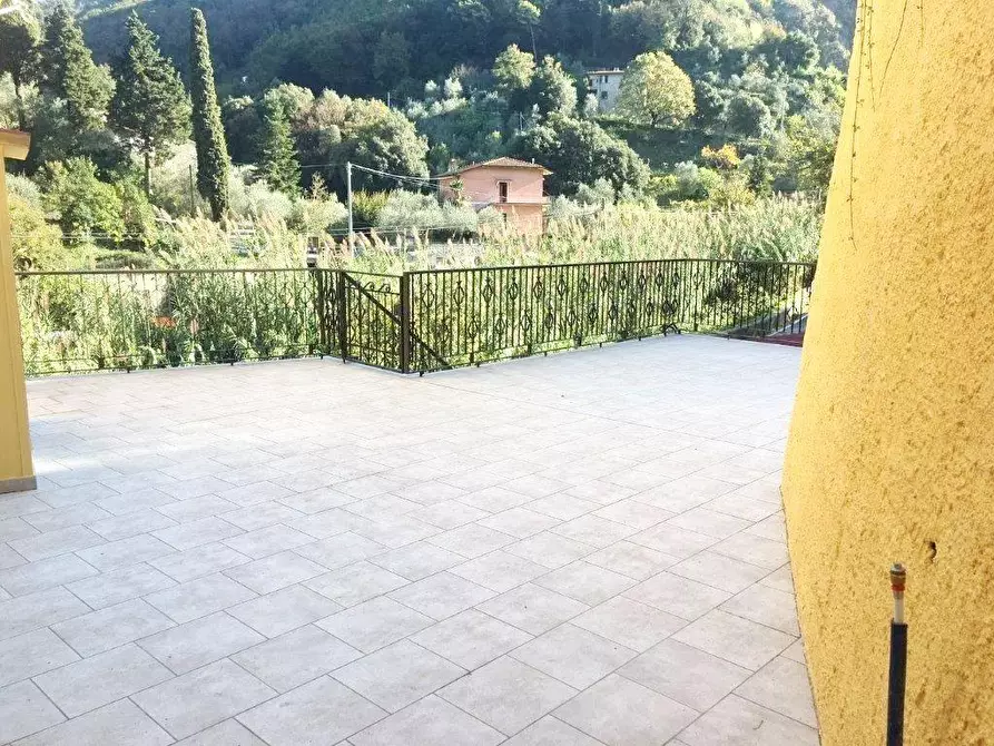 Immagine 1 di Appartamento in vendita  a Lerici