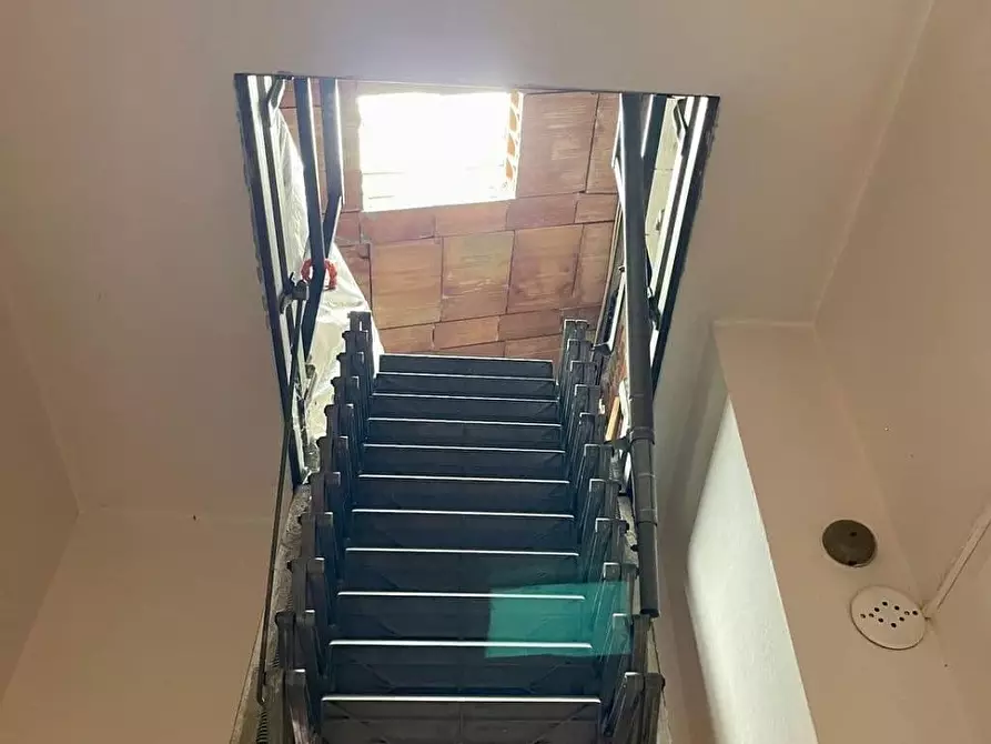 Immagine 14 di Casa bifamiliare in vendita  a Massa