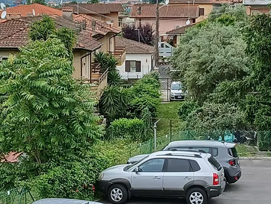 Immagine 6 di Appartamento in vendita  a Massa