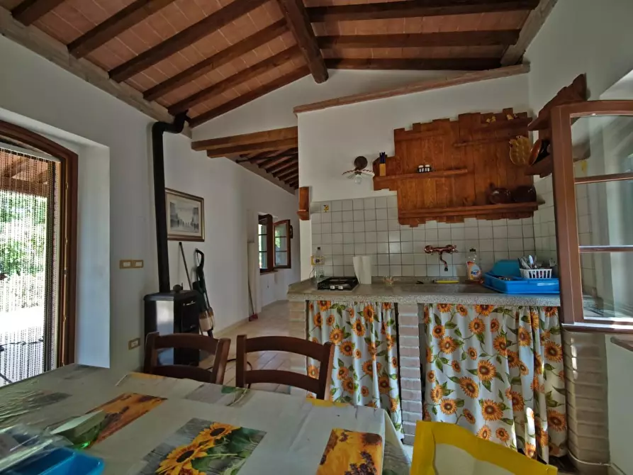Immagine 8 di Villa in vendita  a Montecatini Val Di Cecina