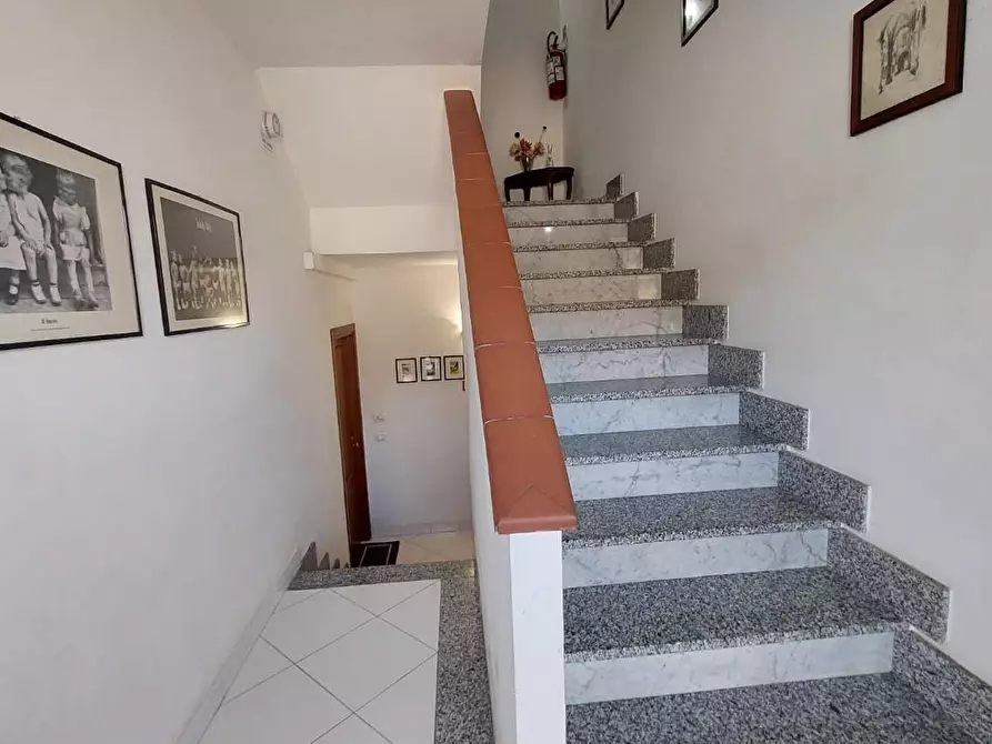 Immagine 11 di Villetta a schiera in vendita  a Pontedera