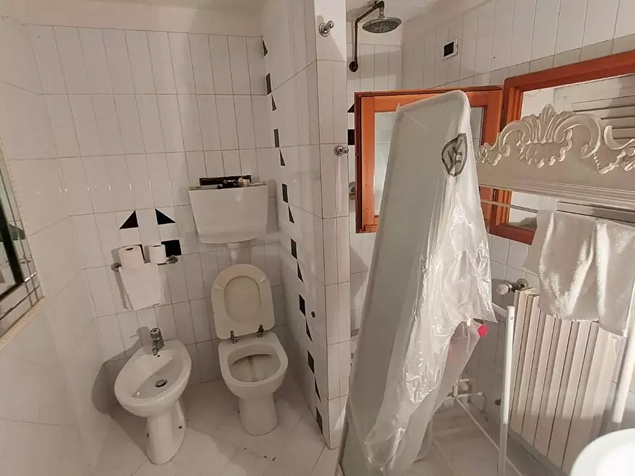 Immagine 24 di Villetta a schiera in vendita  a Pontedera