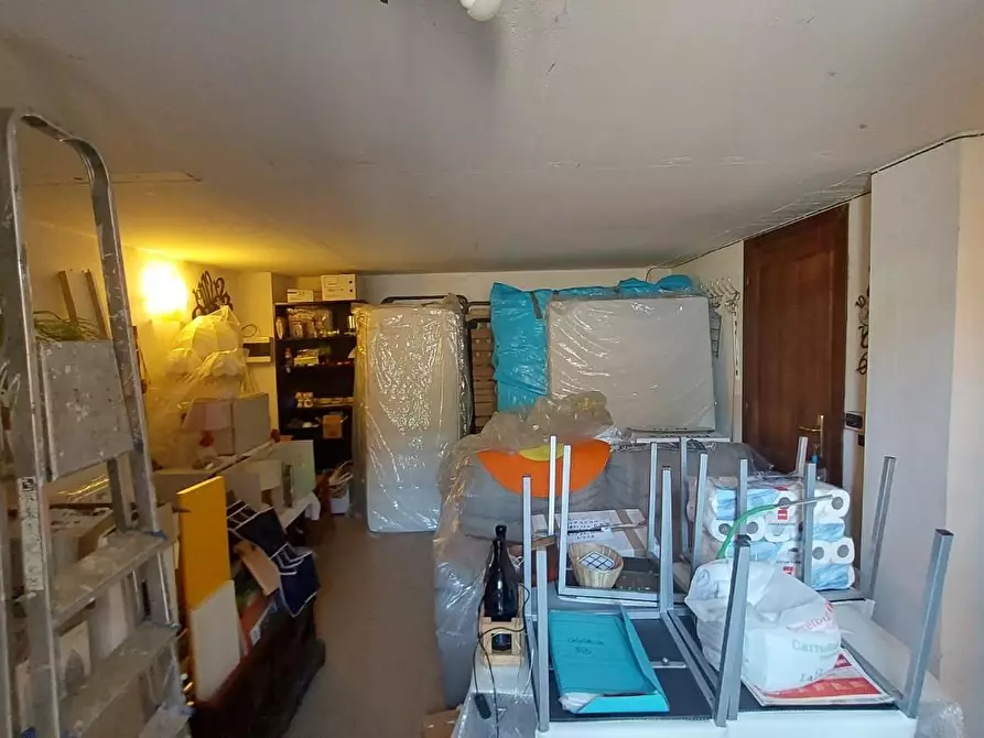 Immagine 23 di Villetta a schiera in vendita  a Pontedera