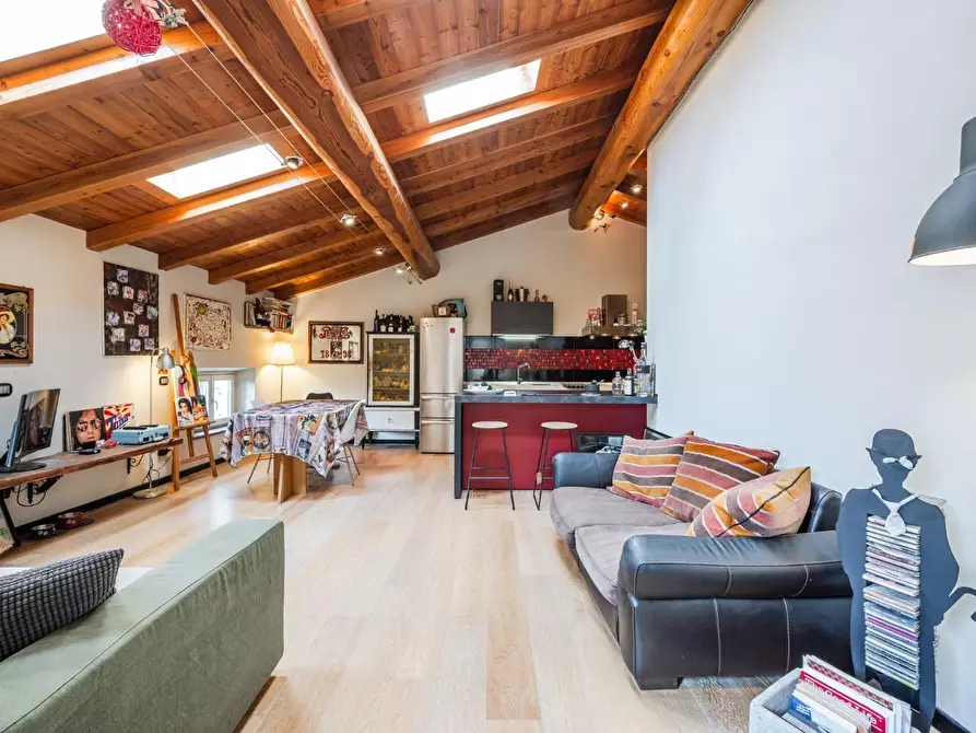 Immagine 7 di Appartamento in vendita  a Parma