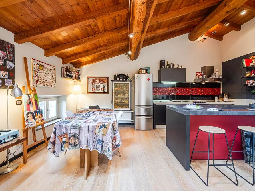 Immagine 11 di Appartamento in vendita  a Parma