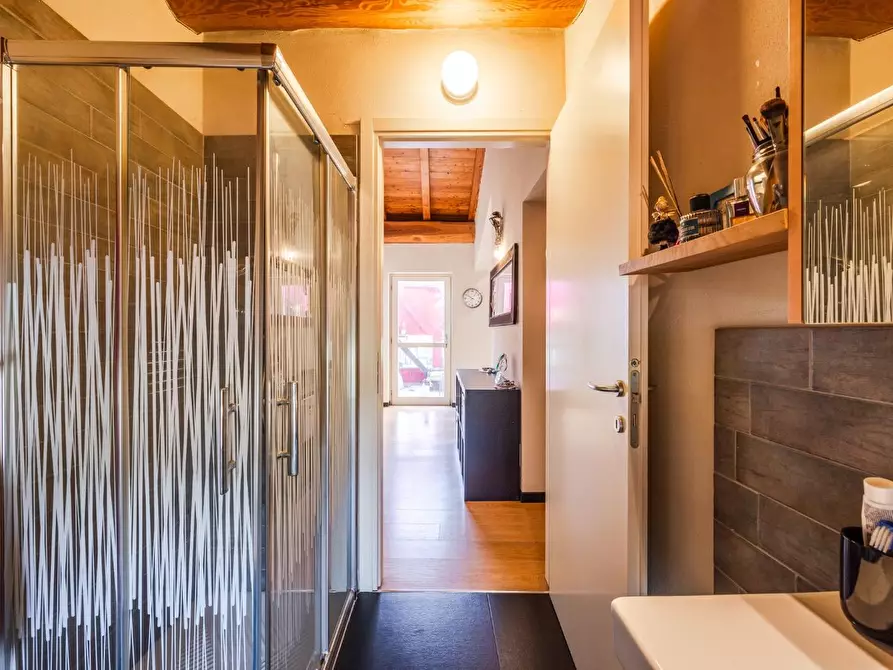 Immagine 24 di Appartamento in vendita  a Parma