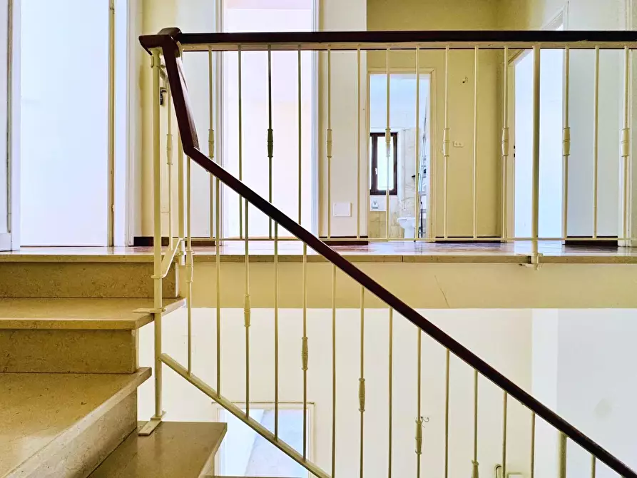 Immagine 20 di Casa bifamiliare in vendita  a Viareggio