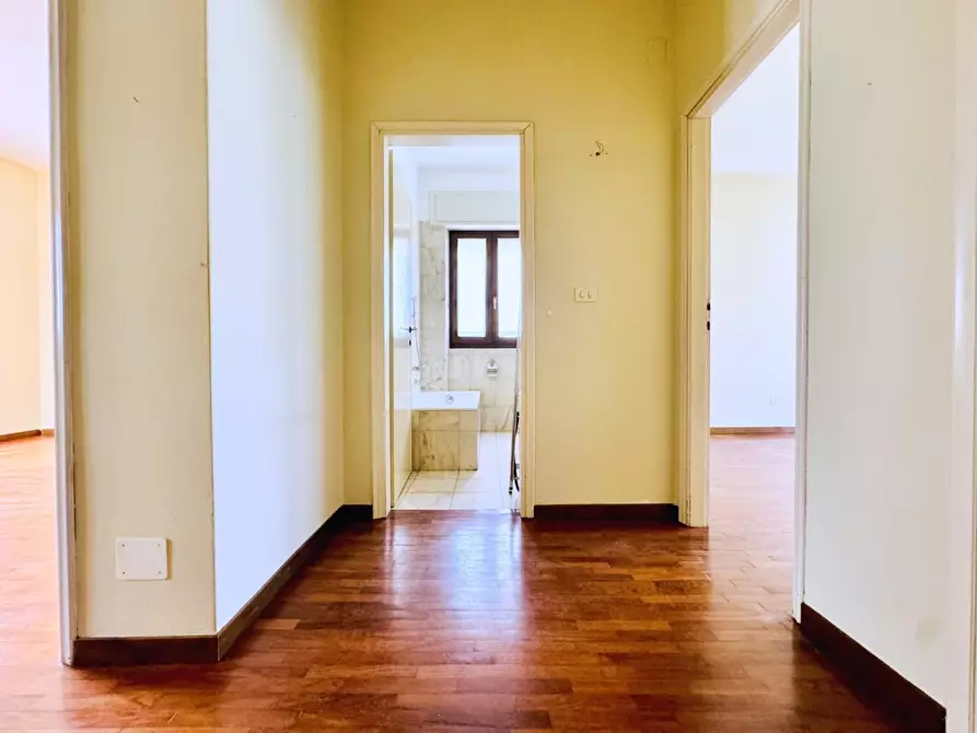 Immagine 25 di Casa bifamiliare in vendita  a Viareggio