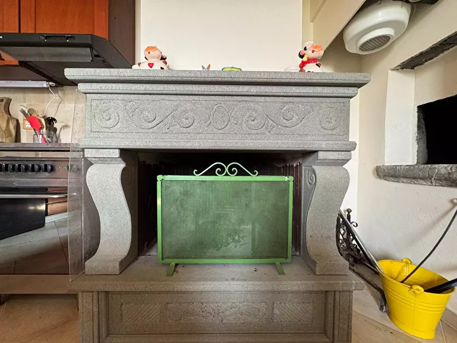 Immagine 8 di Casa colonica in vendita  a Vinci