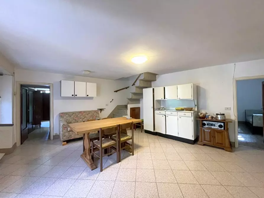 Immagine 3 di Terratetto in vendita  a Camaiore