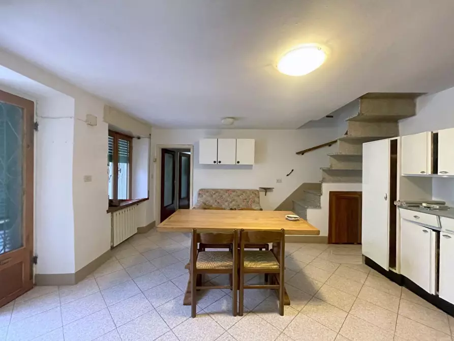 Immagine 4 di Terratetto in vendita  a Camaiore