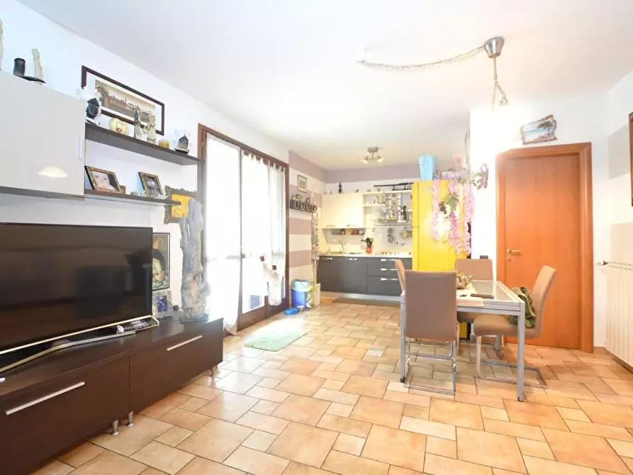 Immagine 8 di Appartamento in vendita  a Altopascio