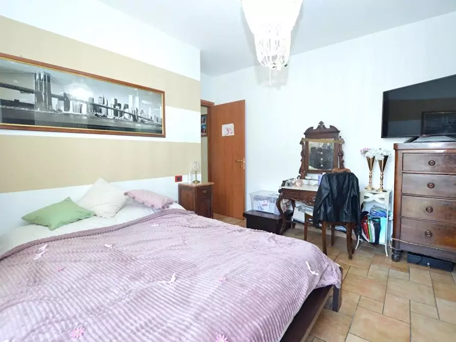 Immagine 12 di Appartamento in vendita  a Altopascio