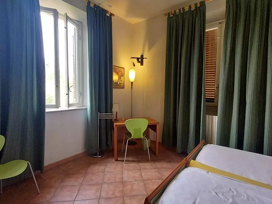 Immagine 14 di Villa in vendita  a Lucca