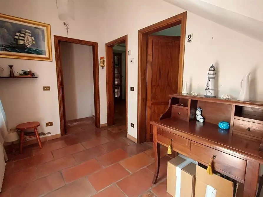 Immagine 35 di Villa in vendita  a Lucca