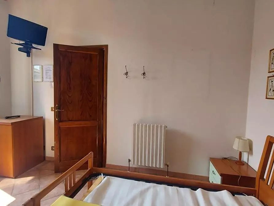 Immagine 31 di Villa in vendita  a Lucca