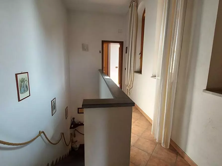 Immagine 24 di Villa in vendita  a Lucca