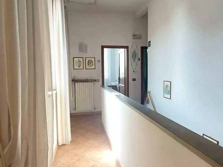 Immagine 32 di Villa in vendita  a Lucca