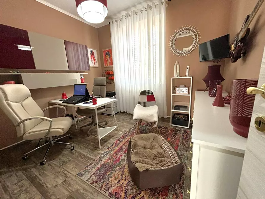 Immagine 12 di Villa in vendita  a Lucca