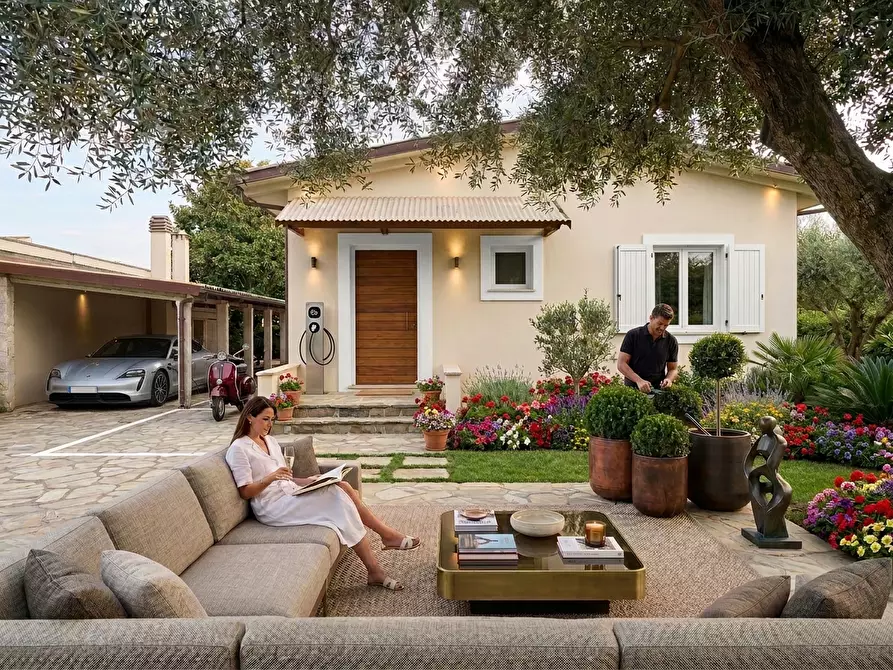 Immagine 9 di Casa indipendente in vendita  a Forte Dei Marmi