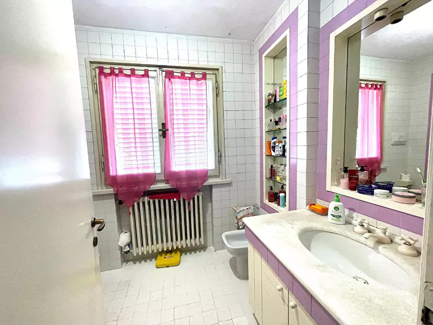 Immagine 19 di Appartamento in vendita  a Empoli