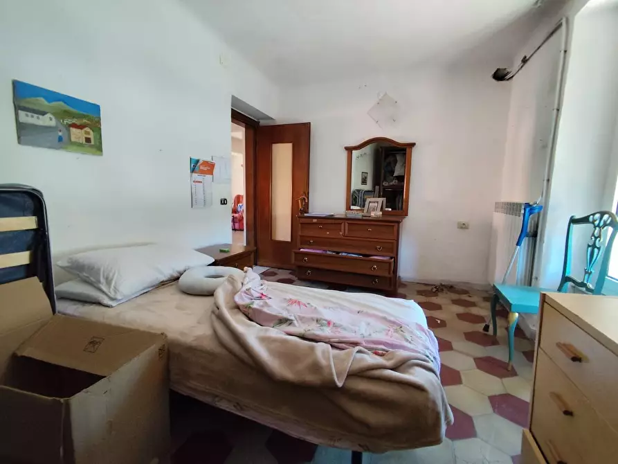 Immagine 10 di Appartamento in vendita  a Massa