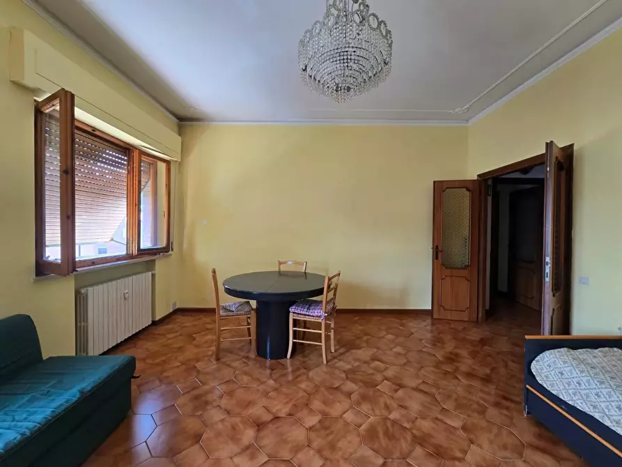 Immagine 5 di Appartamento in vendita  a Siena