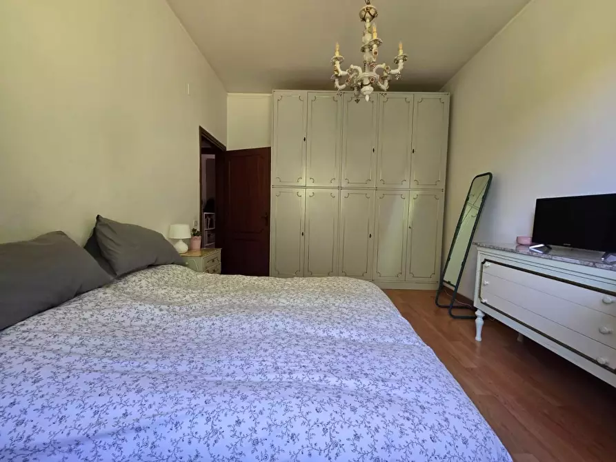 Immagine 29 di Appartamento in vendita  a Siena