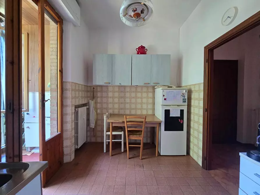 Immagine 12 di Appartamento in vendita  a Siena