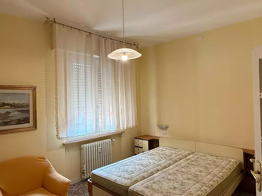 Immagine 8 di Appartamento in vendita  a Reggio Nell'emilia