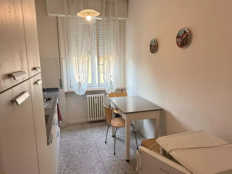 Immagine 6 di Appartamento in vendita  a Reggio Nell'emilia