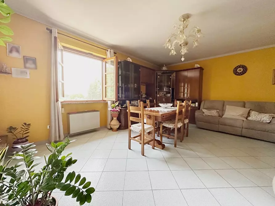 Immagine 15 di Casa semindipendente in vendita  a Altopascio