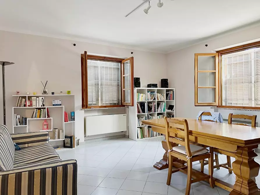 Immagine 5 di Casa semindipendente in vendita  a Altopascio