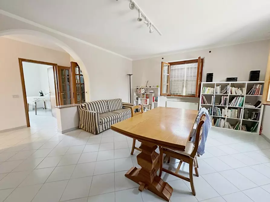 Immagine 6 di Casa semindipendente in vendita  a Altopascio