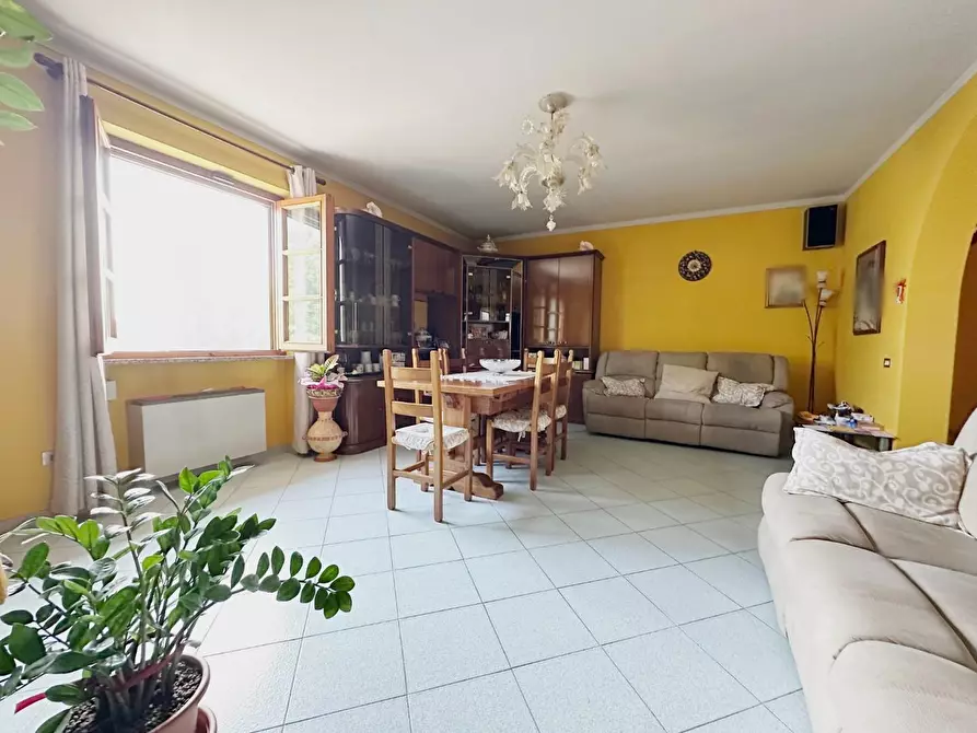 Immagine 16 di Casa semindipendente in vendita  a Altopascio