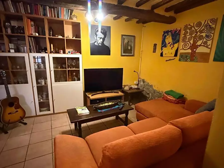 Immagine 12 di Terratetto in vendita  a Massa