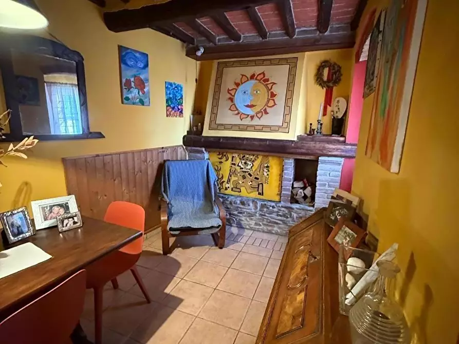 Immagine 10 di Terratetto in vendita  a Massa