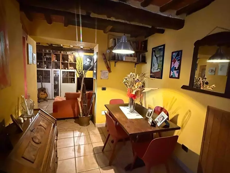 Immagine 11 di Terratetto in vendita  a Massa