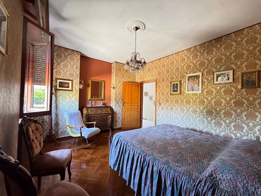 Immagine 32 di Villa in vendita  a Pisa