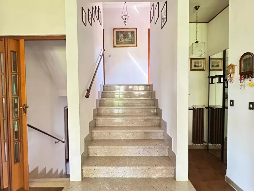 Immagine 27 di Villa in vendita  a Pisa