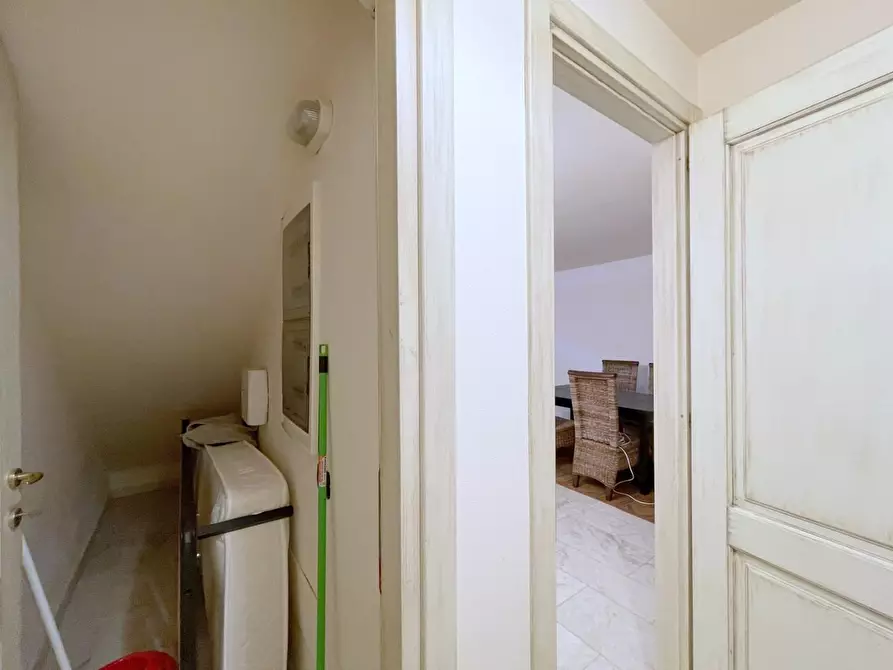 Immagine 40 di Casa bifamiliare in vendita  a Camaiore