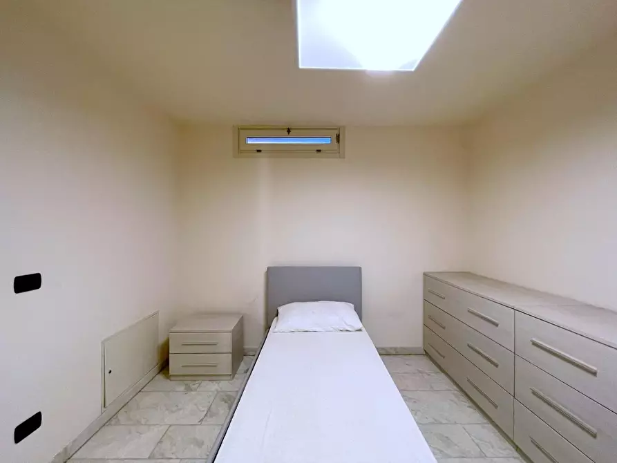 Immagine 33 di Casa bifamiliare in vendita  a Camaiore