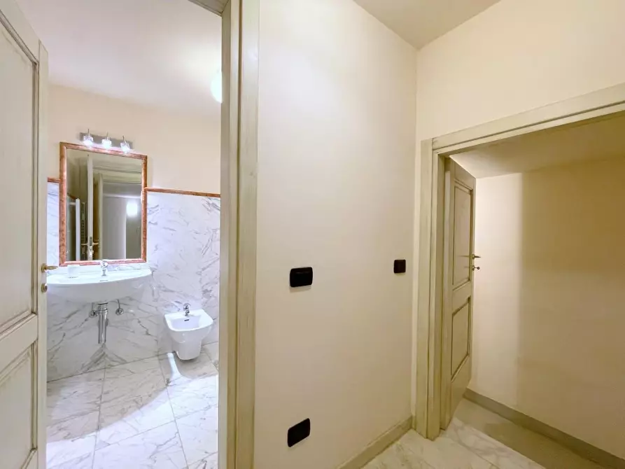 Immagine 36 di Casa bifamiliare in vendita  a Camaiore