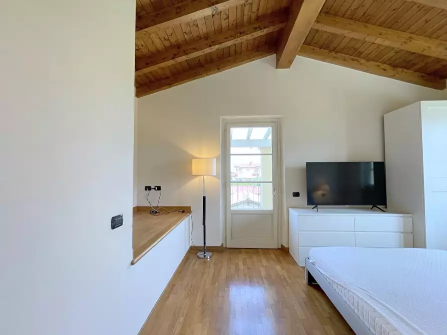 Immagine 59 di Casa bifamiliare in vendita  a Camaiore